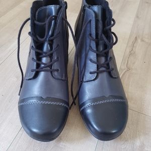 Women's ankle boots